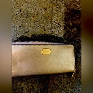 Michael Kors wallet
